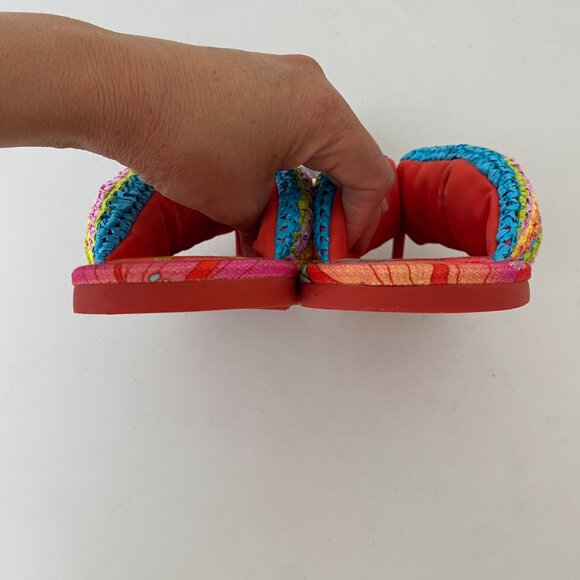 New Farm Rio Rainbow Crochet Puffly Flip Flop Sandals Shoes - Picture 8 of 9